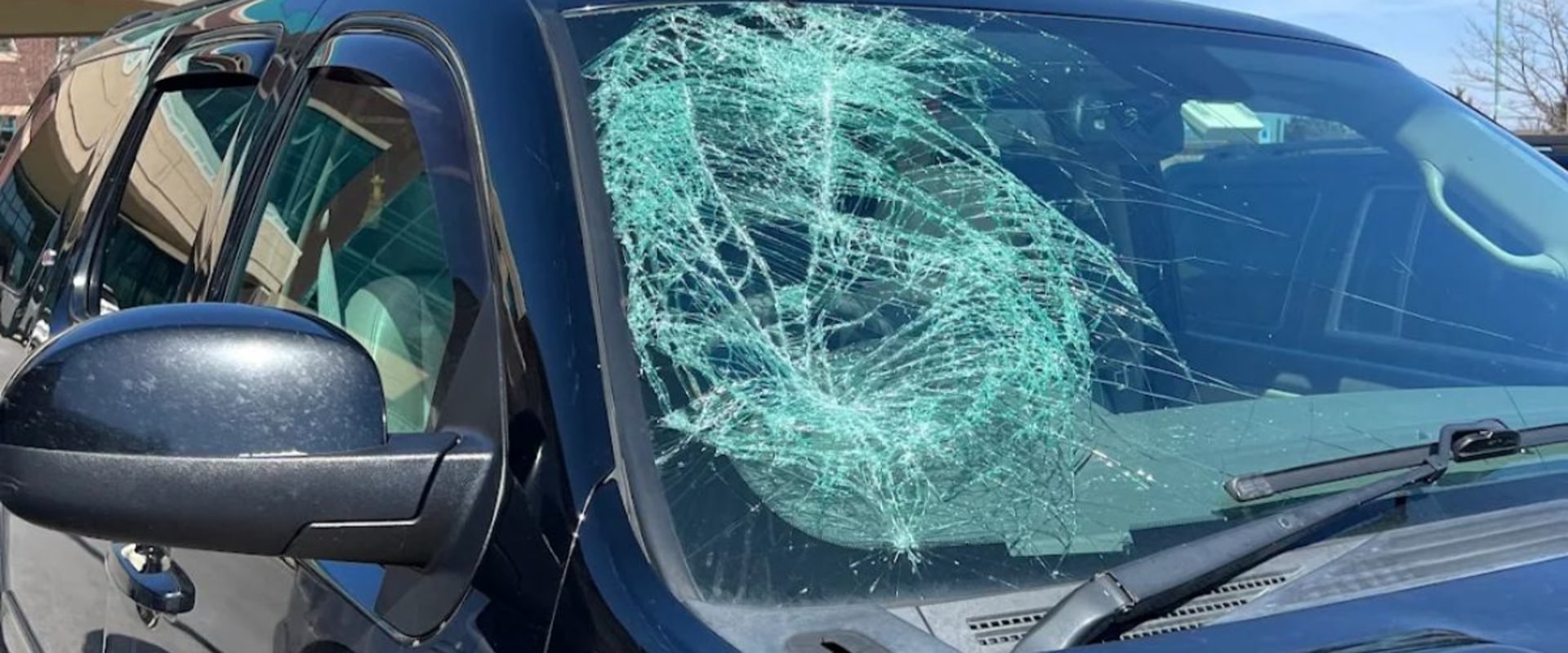 Essential Elements for Your Auto Glass Estimate Request